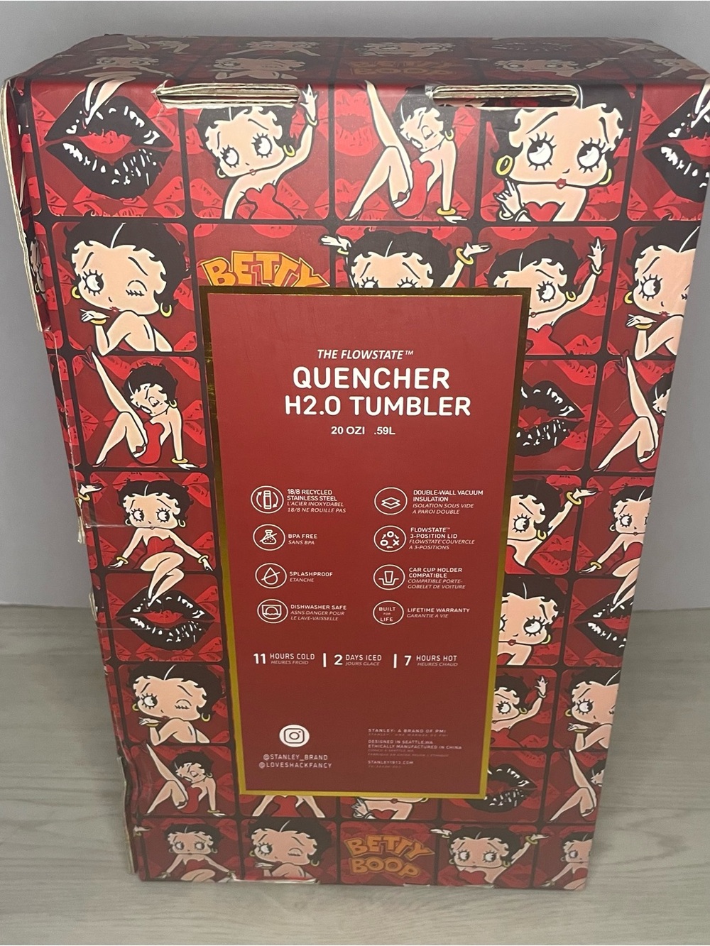 NIB Stanley x Betty Boop Collab Red The Flowstate Quencher H2.0 Tumbler 40oz - Picture 2 of 12